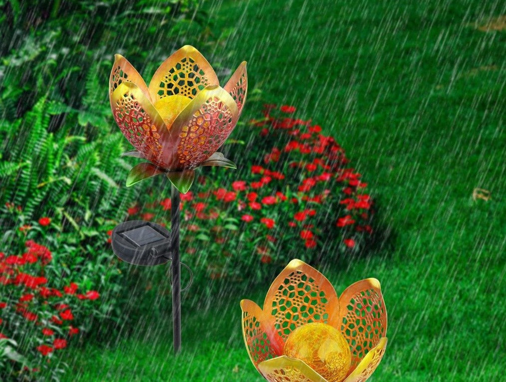 Solar Durchbrochene Blumen-Gartenwegleuchte