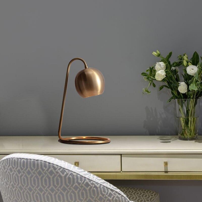 Lark - Kupferplattierte Retro-Tischlampe